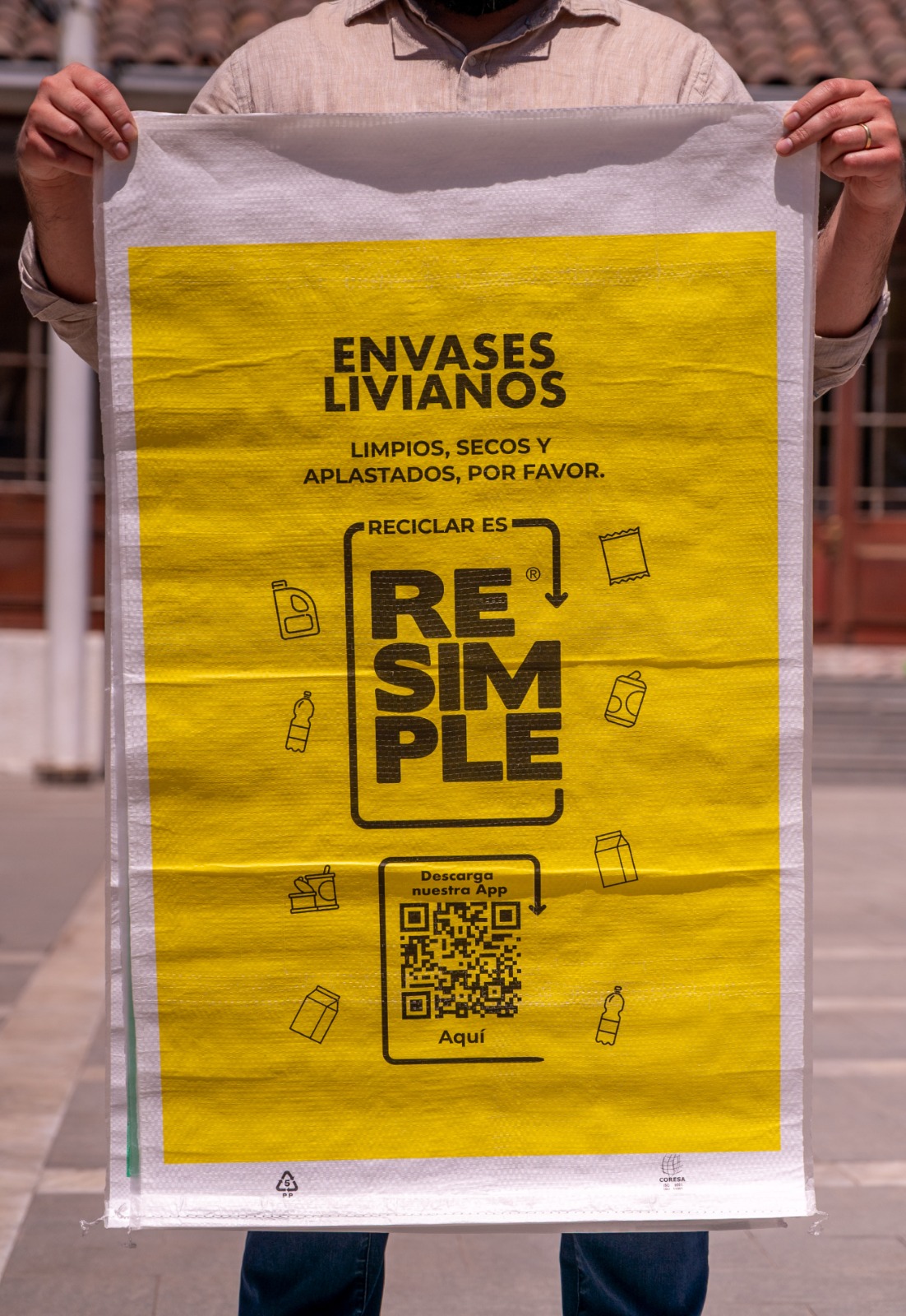 Vecinos de San Bernardo recibieron kits de reciclaje del Programa Msur Recicla.