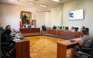 Autoridades y equipos municipales durante la Sesión N°112 del Consejo de Seguridad Pública de San Bernardo