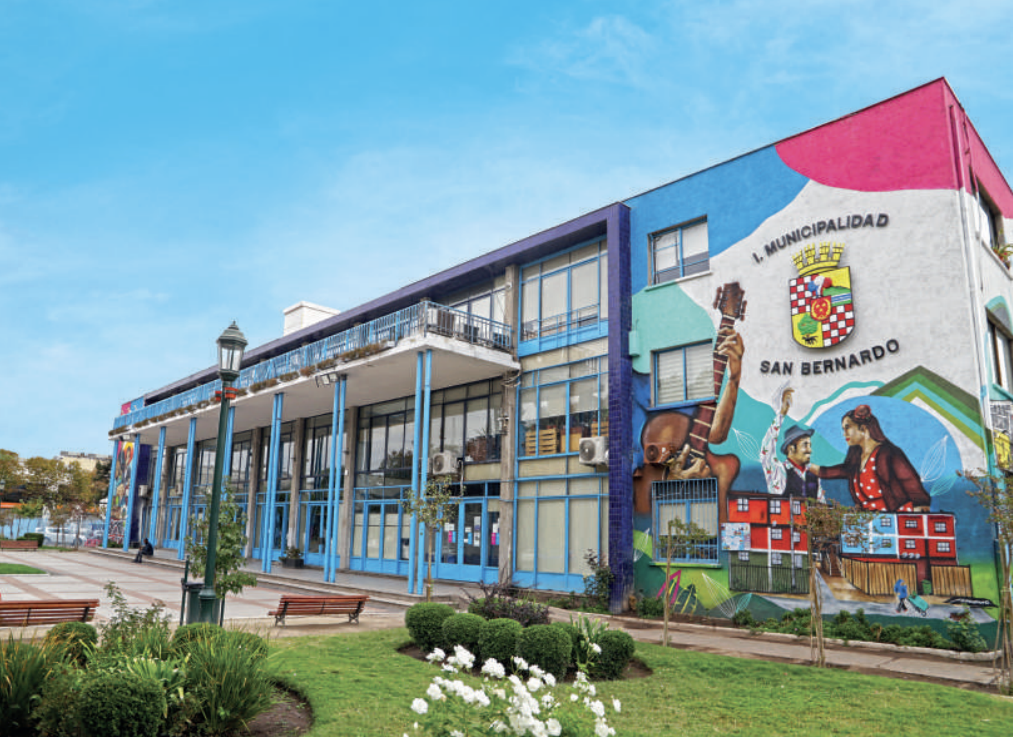 Fachada de la Municipalidad de San Bernardo Fachada de la Municipalidad de San Bernardo.