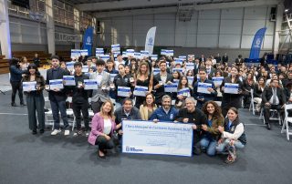 Deportistas de San Bernardo reciben la primera Beca Municipal de Excelencia Deportiva 2026.