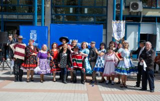 Equipos participantes de la Copa Femenina de Futbolito San Bernardo durante la competencia.